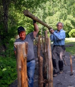 Denna bild har ett alt-attribut som är tomt. Dess filnamn är Gardesg.-Olle-E.-Reidar-lag-12-juni-2013-259x300-1.jpg